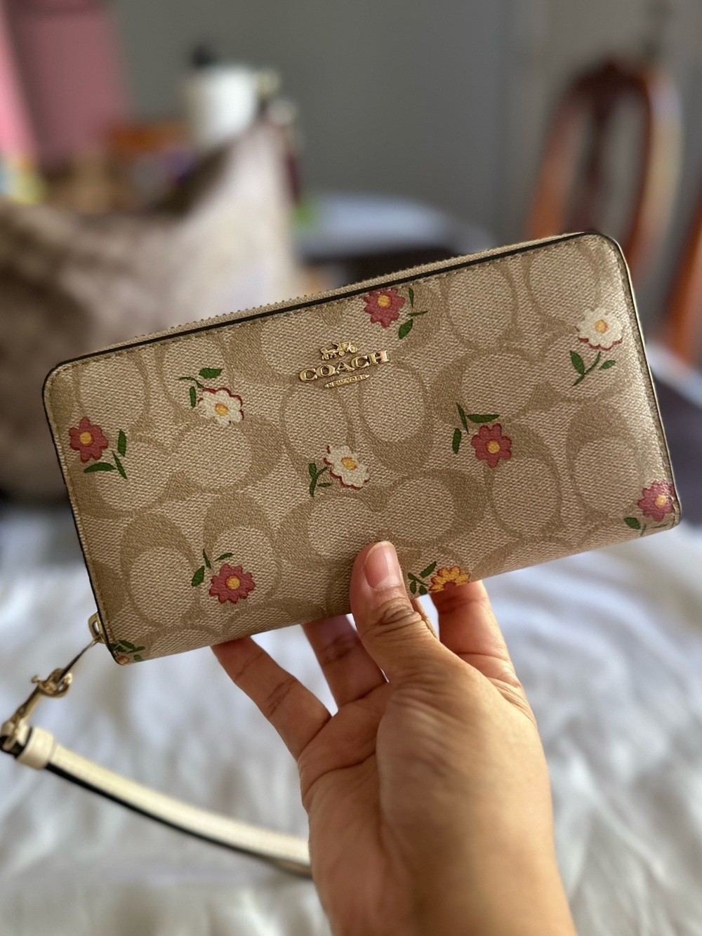 Coach Signature Canvas Nostalgic Ditsy Long Zip Around Wallet